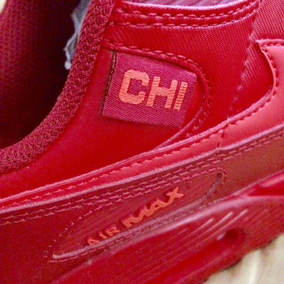 SOLD - BUNDLE! Air Max 90 Chicago & Large Jacket - Picture 7 of 7